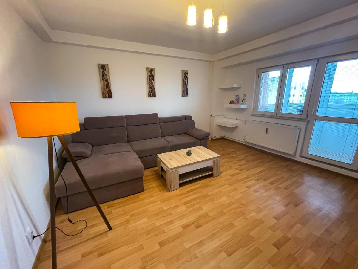 National Arena Mega Mall Elana Apartment Бухарест Екстер'єр фото