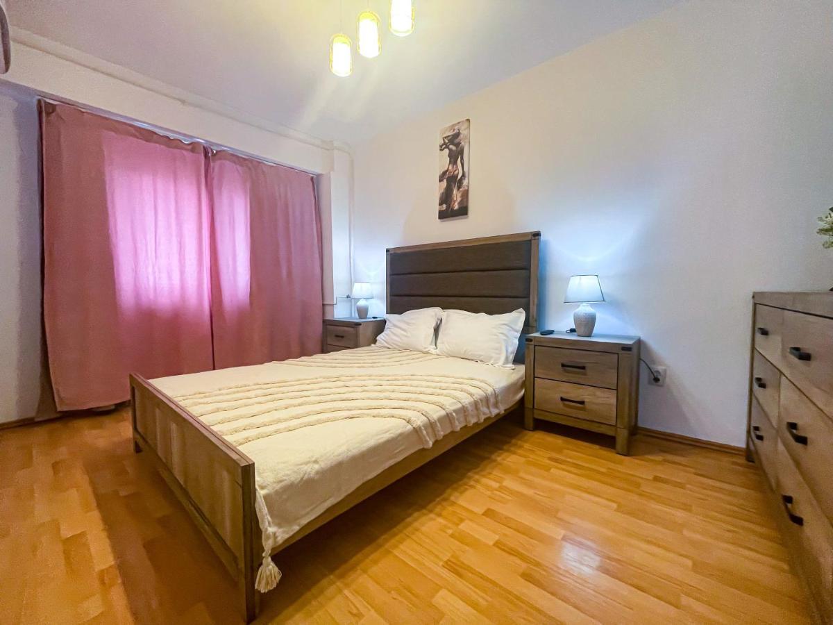 National Arena Mega Mall Elana Apartment Бухарест Екстер'єр фото